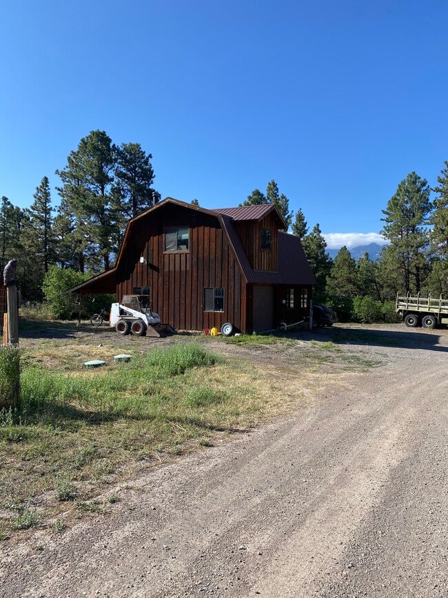 exterior - 934 Catamount Dr