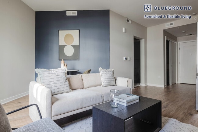 Photo - 624 N Glebe Rd Unit FL4-ID965