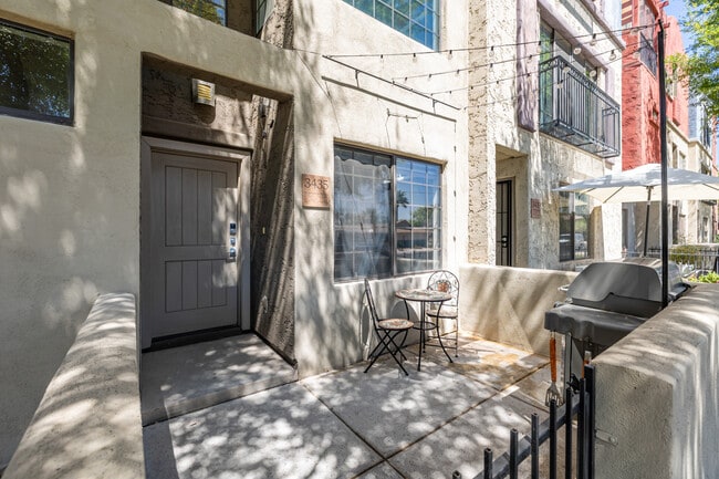 Photo - 3435 E Lance Ln