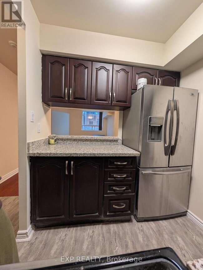 Photo - 633 Bay St. Unité 222