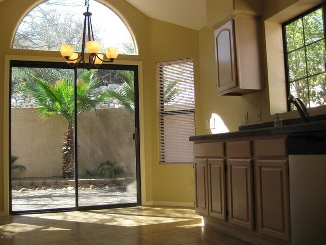 Photo - Bright & Peaceful Living in Oro Valley’s Gated Stoney Canyon