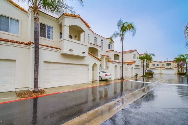Photo - Spacious Townhome in San Marcos, 2-Car Garage, and a Tropical Community Pool!!