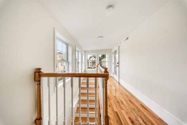 Photo - 180 Jackson St Unidad C