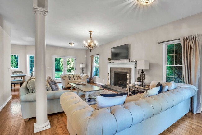 Photo - 1025 Peconic Bay Blvd Unidad ID1321343P