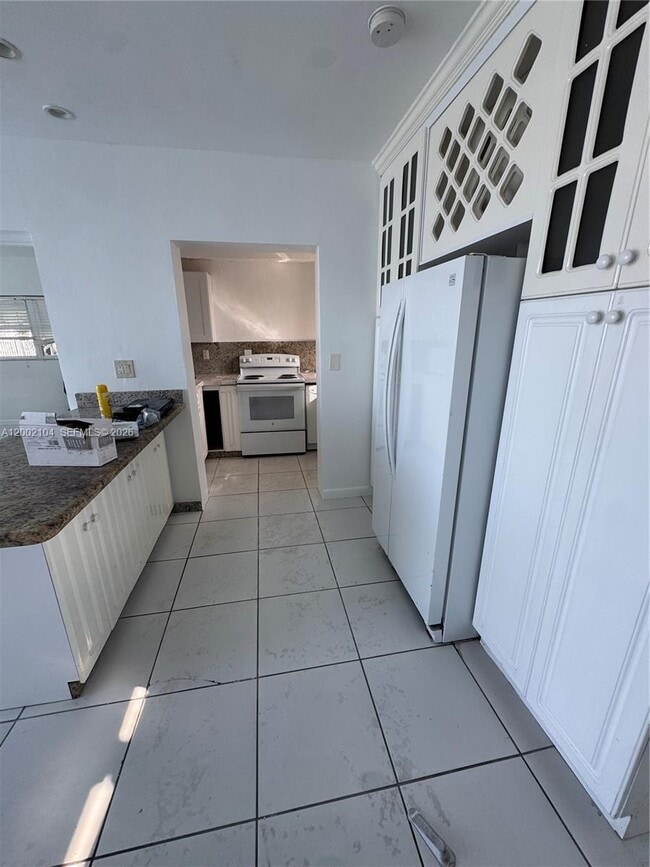 Photo - 10281 E Bay Harbor Dr Unit C3