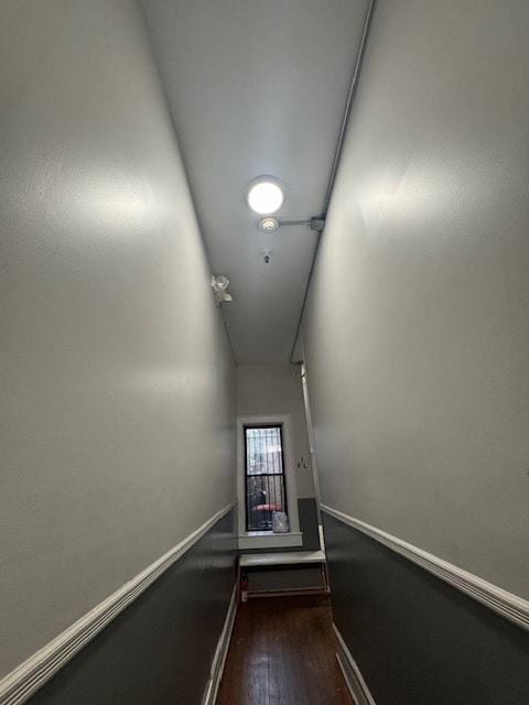 Building Photo - 281 Grove St Unit 1