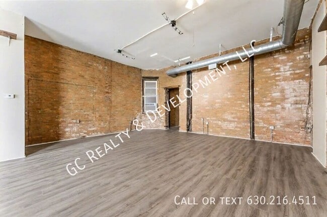 Photo - 3328 W Chicago Ave Unit 1