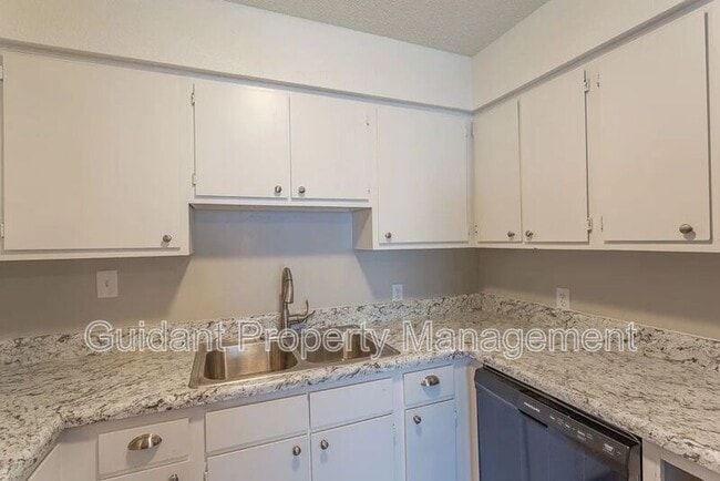 Photo - Town Creek Apartments