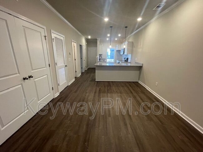 Photo - 5004 Greer Dr