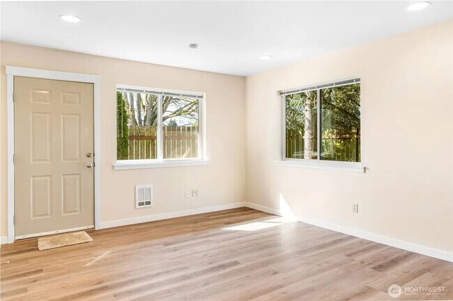 Photo - 5863 Cedar St Unit 101