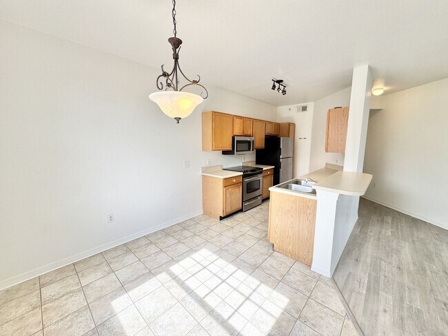 Photo - ** FAIRWAY PRESERVE ** 2 BED / 2 BATH CONDO - PET OK! - NORTH NAPLES - ANNUAL RENTAL