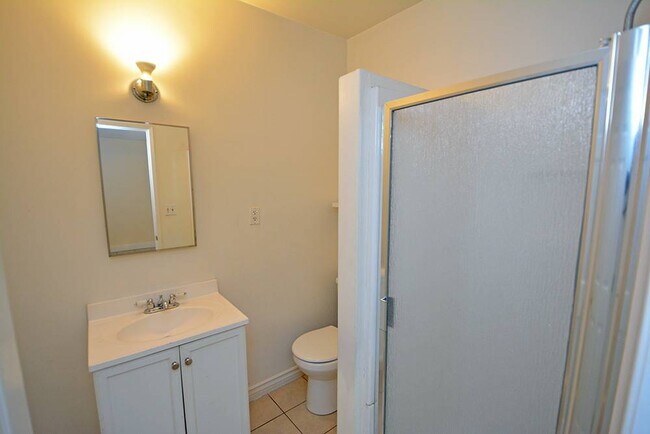 Photo - 8920 Haddon Ave