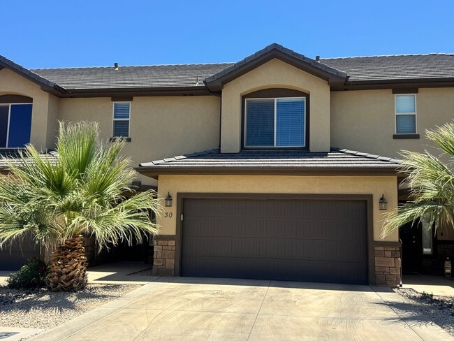 Building Photo - Blackhawk Townhome! Incredible Amenities!!