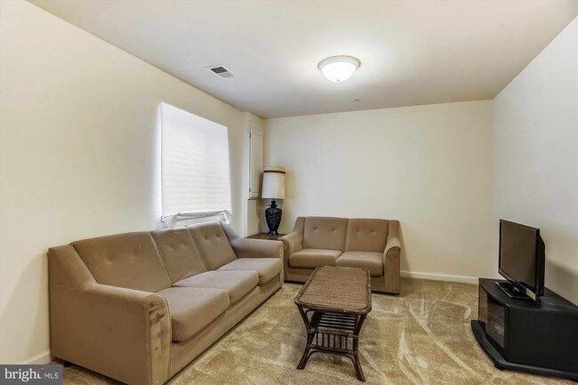 Photo - 612 Chance Place