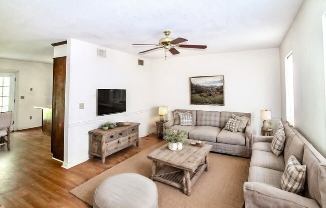 Building Photo - 3697 Georgia 24Unit 122B