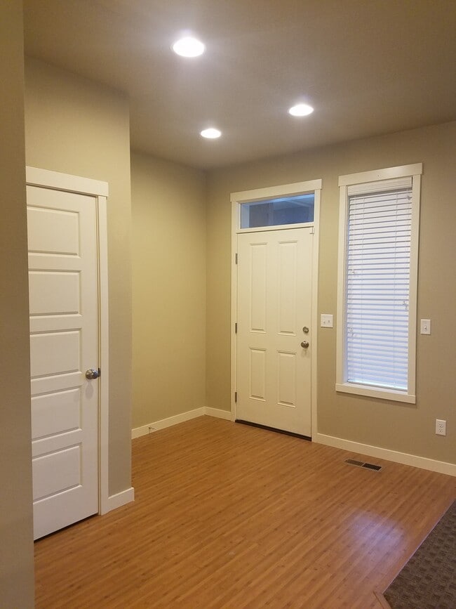 Photo - Great town home in perfect location!!!