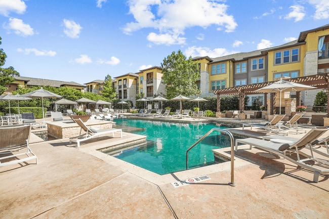Grand at The Dominion Apartments