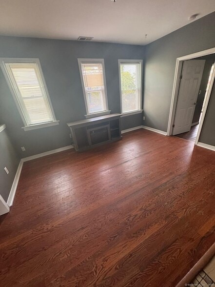 Photo - 220 Sheridan St Unit 3rd