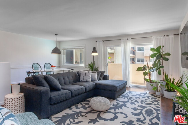 Photo - 1203 N Sweetzer Ave Condo Unit 203
