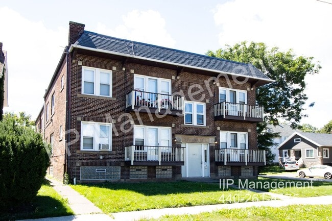 Building Photo - 3297 W 110th St Unit 8 Rental