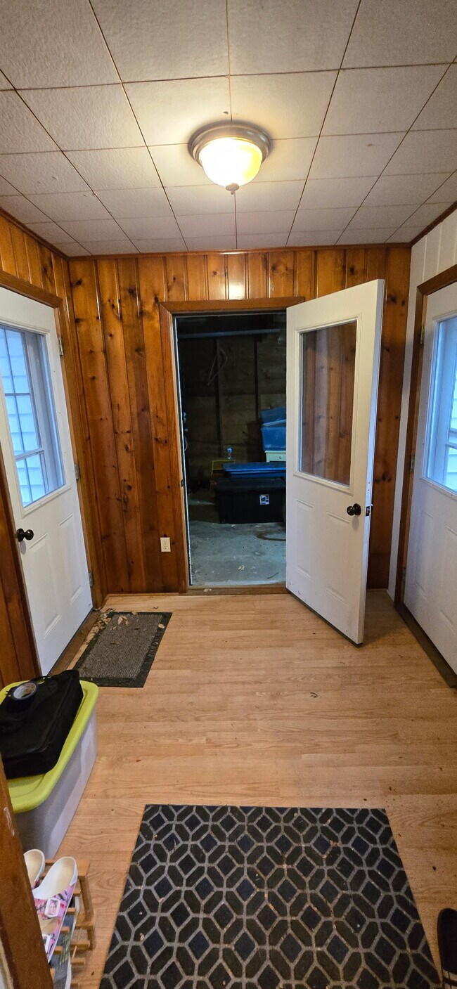Photo - 205 Elm St