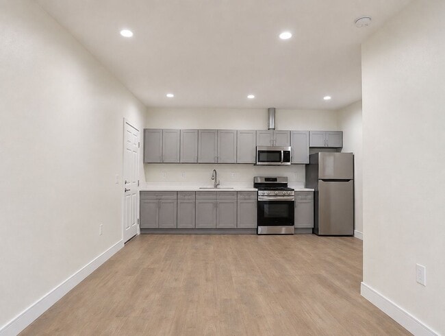 Photo - 14411 Vanowen St Unit 212