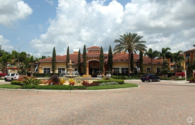 Camden Visconti - Camden Visconti