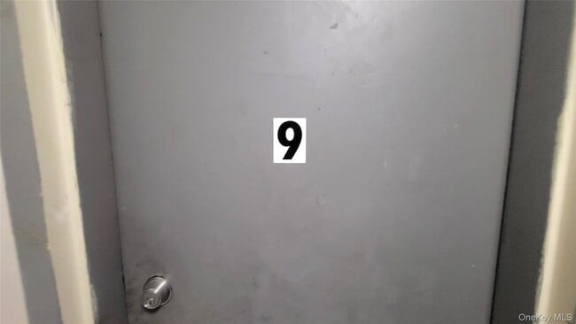 Photo - 65 S Hamilton St