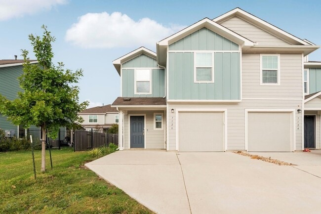 Building Photo - 7128 Spotted Leaf Wy