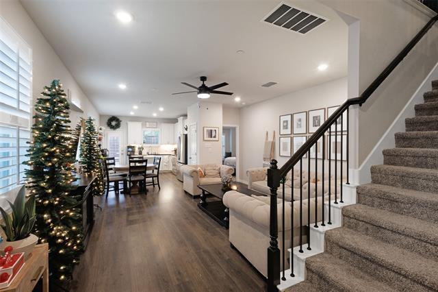 Photo - 1280 Lamar Dr