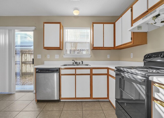 Photo - 1022 Rockport Dr