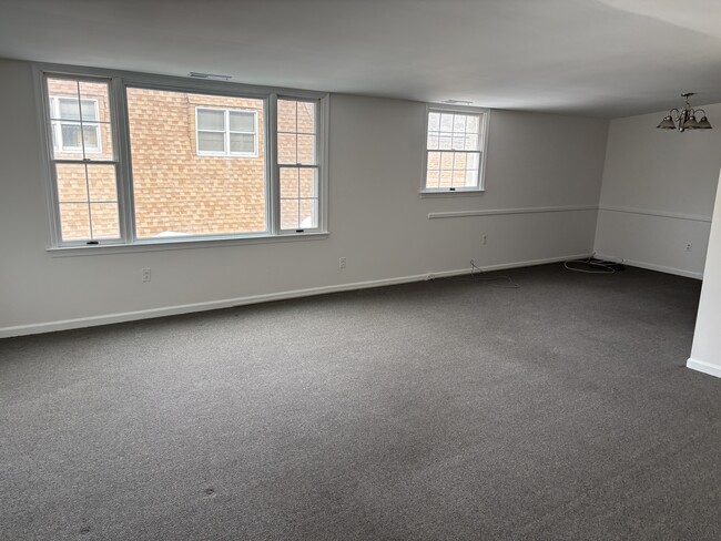 Photo - 809 N Bethlehem Pike Unidad B-3