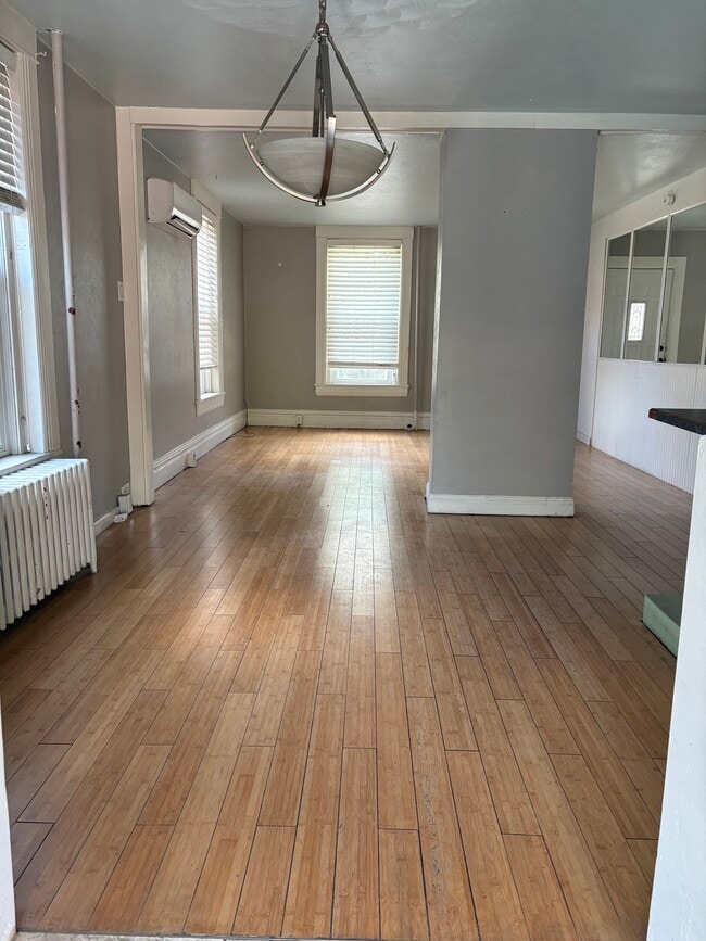 Photo - 4727 West 33rd Avenue