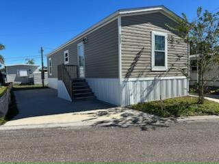 Photo - 4000 24th St N