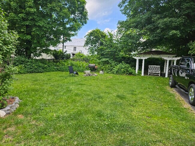 Photo - 138 High St Unidad A