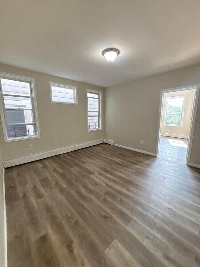 426 S 17th St 3 - 424 S 17th St Unit 3