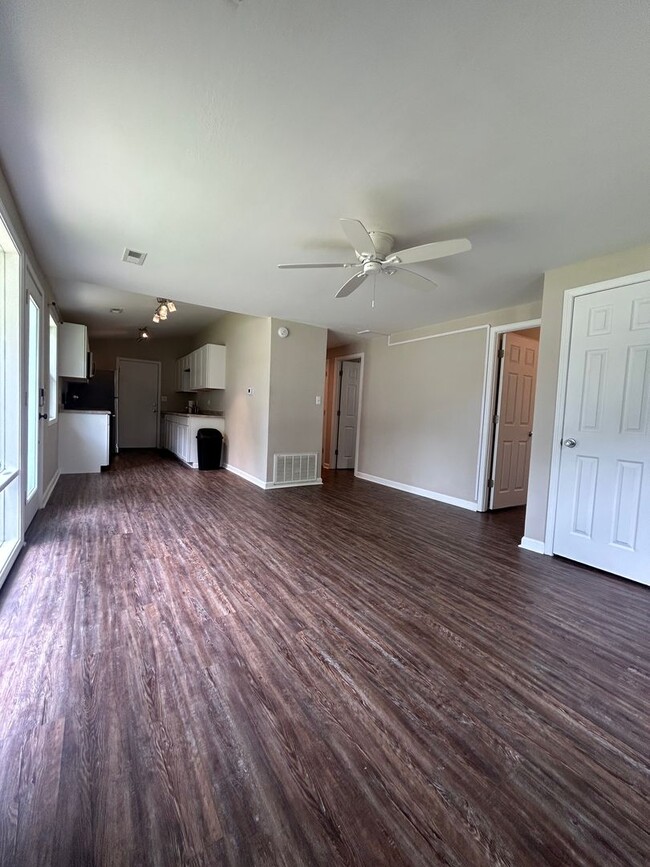 Photo - Charming 3 Bedroom Home with Garage & Fenced Yard