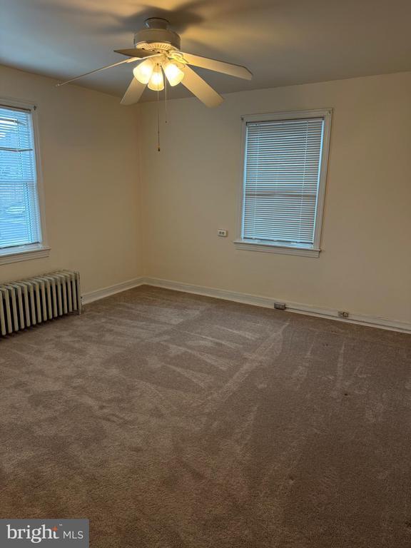 Photo - 2211 32nd Pl SE