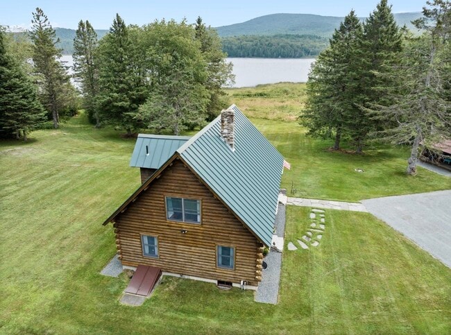 Photo - 77 Flagg Pond Rd