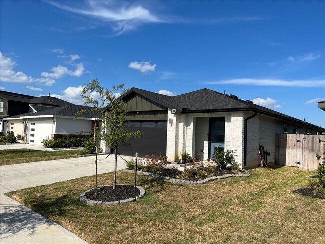 Photo - 12711 Sydenham Hl Ln