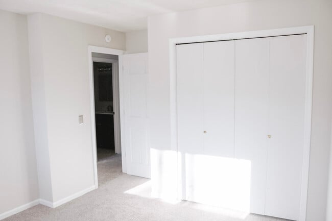 Bedroom - 6721 Boca Vista Dr NE Unit 102