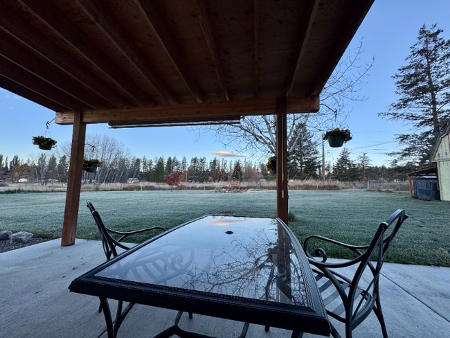 Photo - 328 Cougar Trail