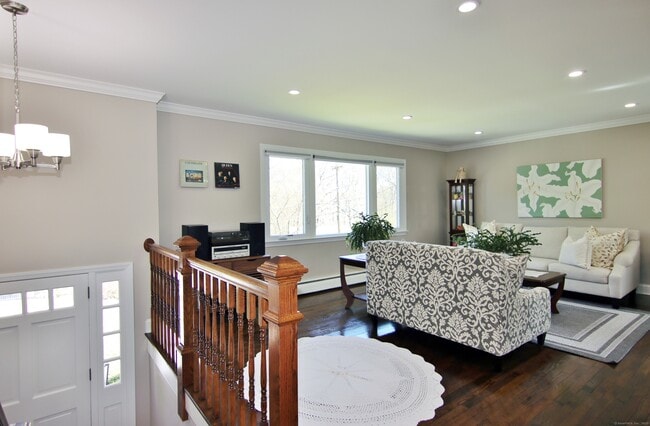 Photo - 30 Possum Cir