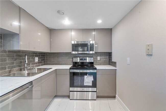 Photo - 4013 N Ocean Dr Condo Unit 107