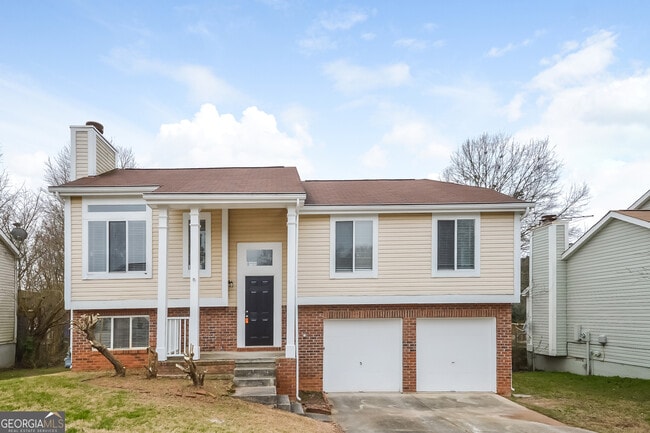 Photo - 2077 Raintree Pl House