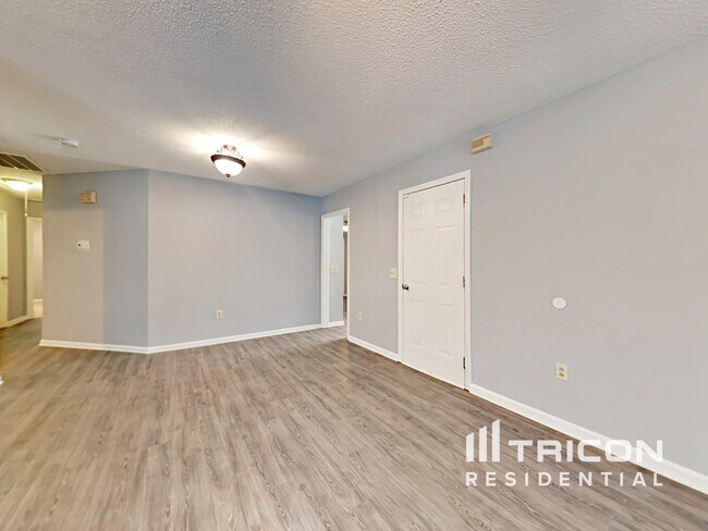 Photo - 1 Tomafield Ct