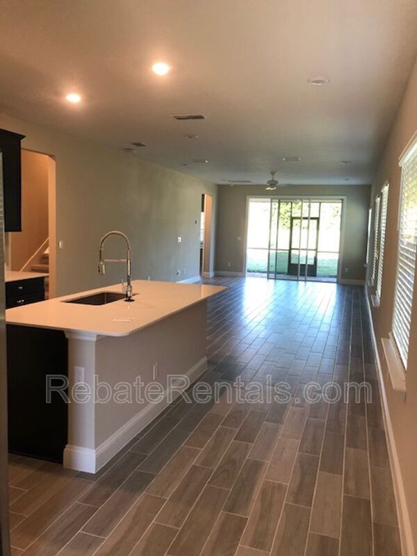 Photo - 308 Sweet Oak Wy