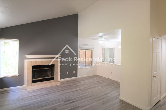 2641 Decker Way