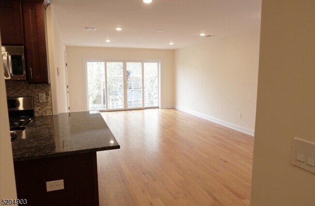 Photo - 78 New York Ave