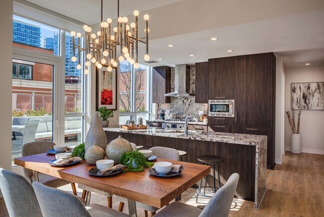 Photo - 401 W Superior St Unit 2105